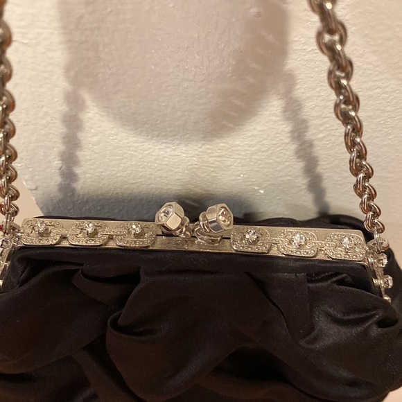 Beautiful Vanessa satin bag with rhinestones - Picture 2 of 10